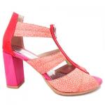 Sandalias GARBIÑE rosa coral de Frou Frou