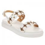 Sandalias blancas con tachas de Anca & Co