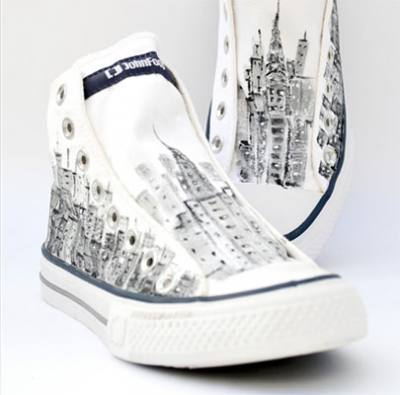 Zapatillas prototipo de la artista Alegrado Espacios para John Foos