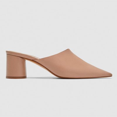 Mule tacón medio color rosado de Zara