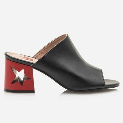Sandalias MULE GENTLE con tacón con estrella de Mustang