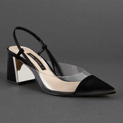 Zapato de vinilo acabado en punta de Zara