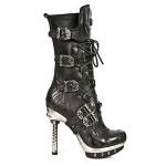 Botas estilo GOTICO con hebillas