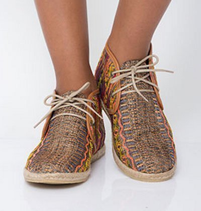 Botines multicolor de Llena Eres De Gracia