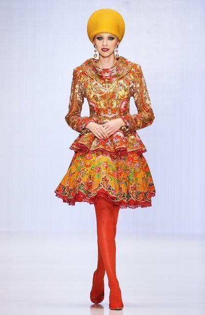 El diseñador de Moda SLAVA ZAITSEV inauguró la MERCEDES-BENZ FASHION WEEK RUSSIA El diseñador de Moda SLAVA ZAITSEV inauguró la MERCEDES-BENZ FASHION WEEK RUSSIA