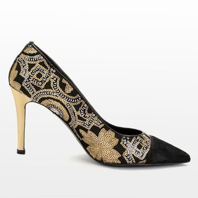 Zapatos con bordados dorados de Fratelli Rossetti