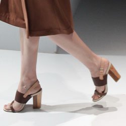 Los zapatos del Backstage en Jakarta Fashion Week