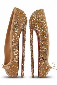 Zapatos con diseños locos y raros Zapatos con diseños locos y raros