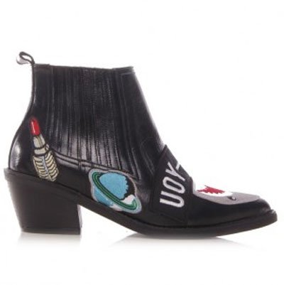 Botineta con patch de Sarkany